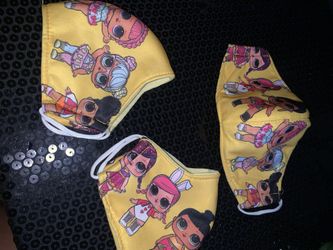 Lol dolls facemasks pink, red, yellow,green color