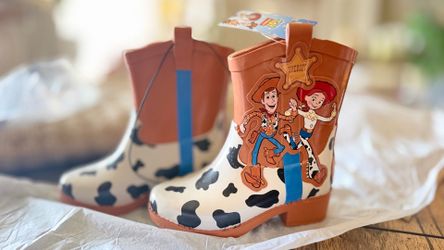 Pixar Toy Story rain boots size 9/10
