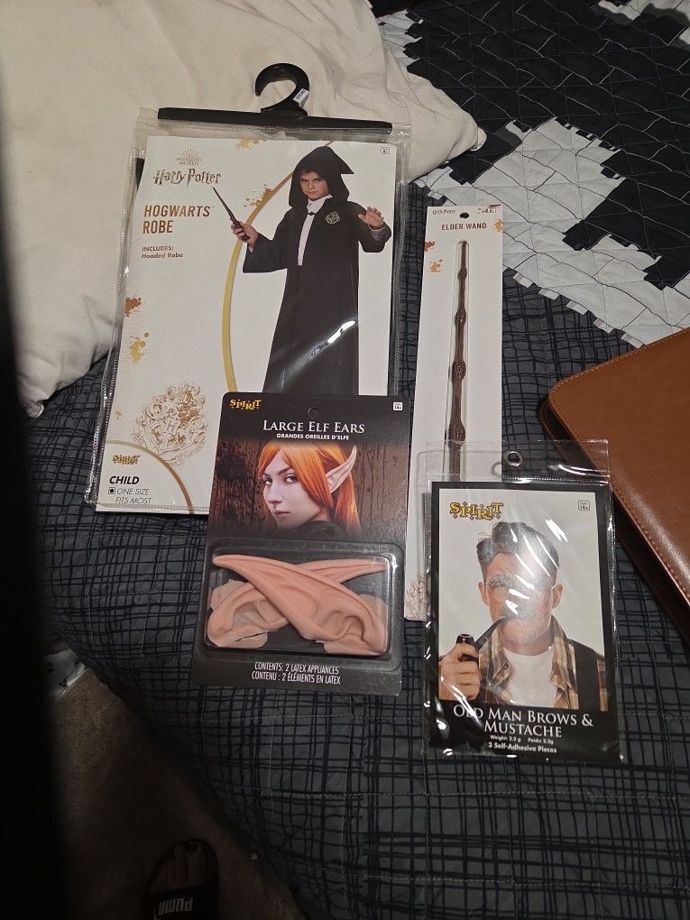 Hollween Decorations