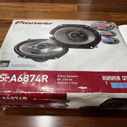 Pioneer TS-A6874R A-Series 6"x8" 3-Way 350 Watts