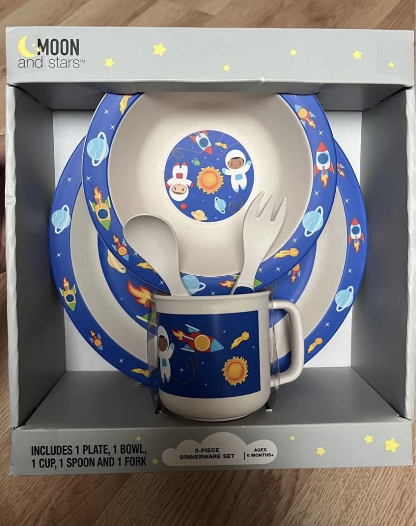 Moon And Stars Kids Dinnerware Set