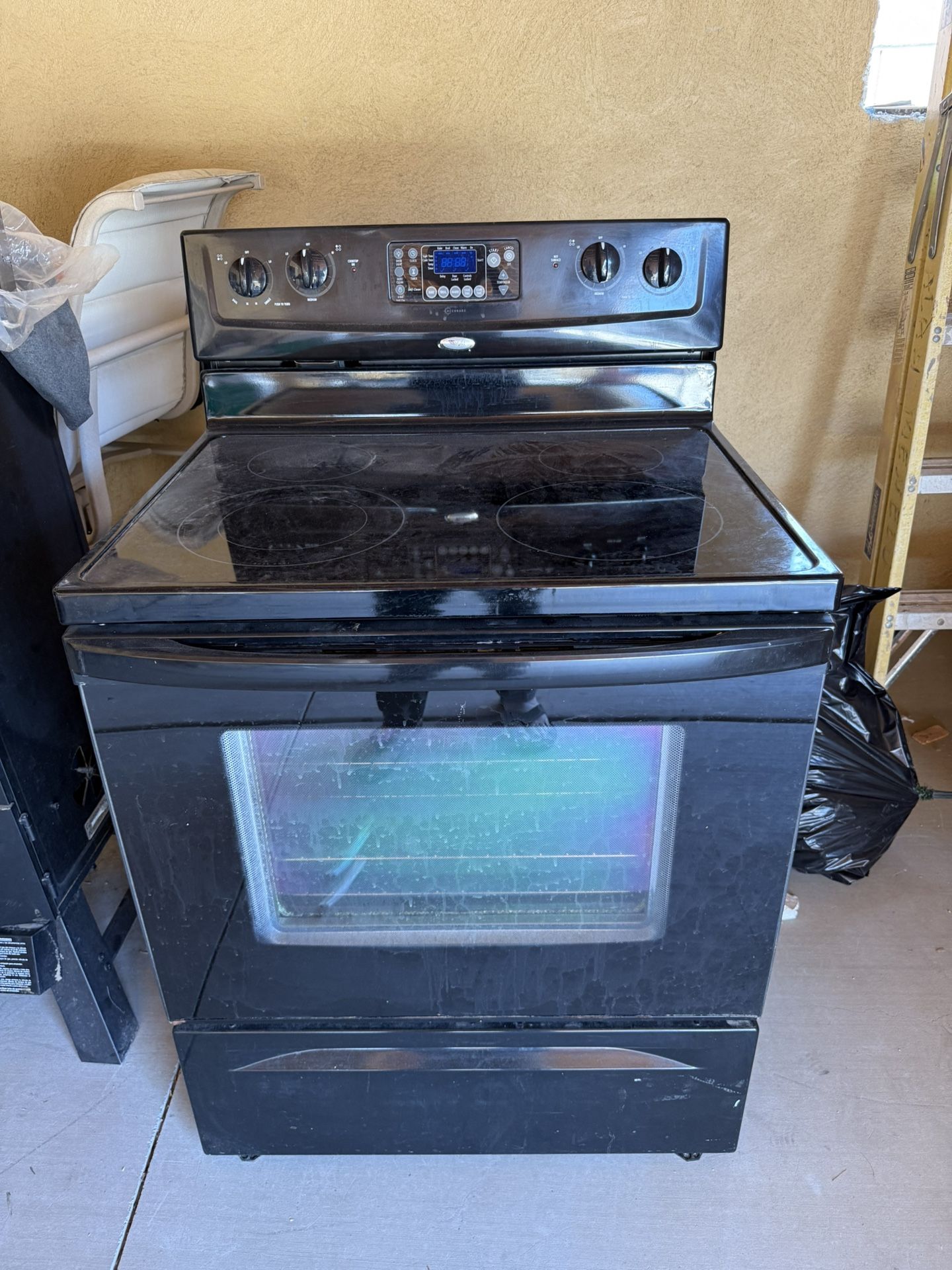 Whirlpool Electric Stove