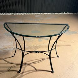 Entry Way / Accent Table 