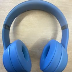Beats Solo 4
