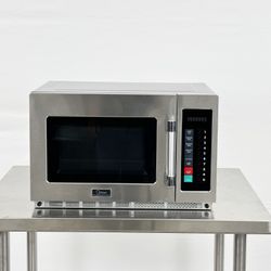 2100W NSF Heavy Duty Commercial Microwave Oven 2134G1A