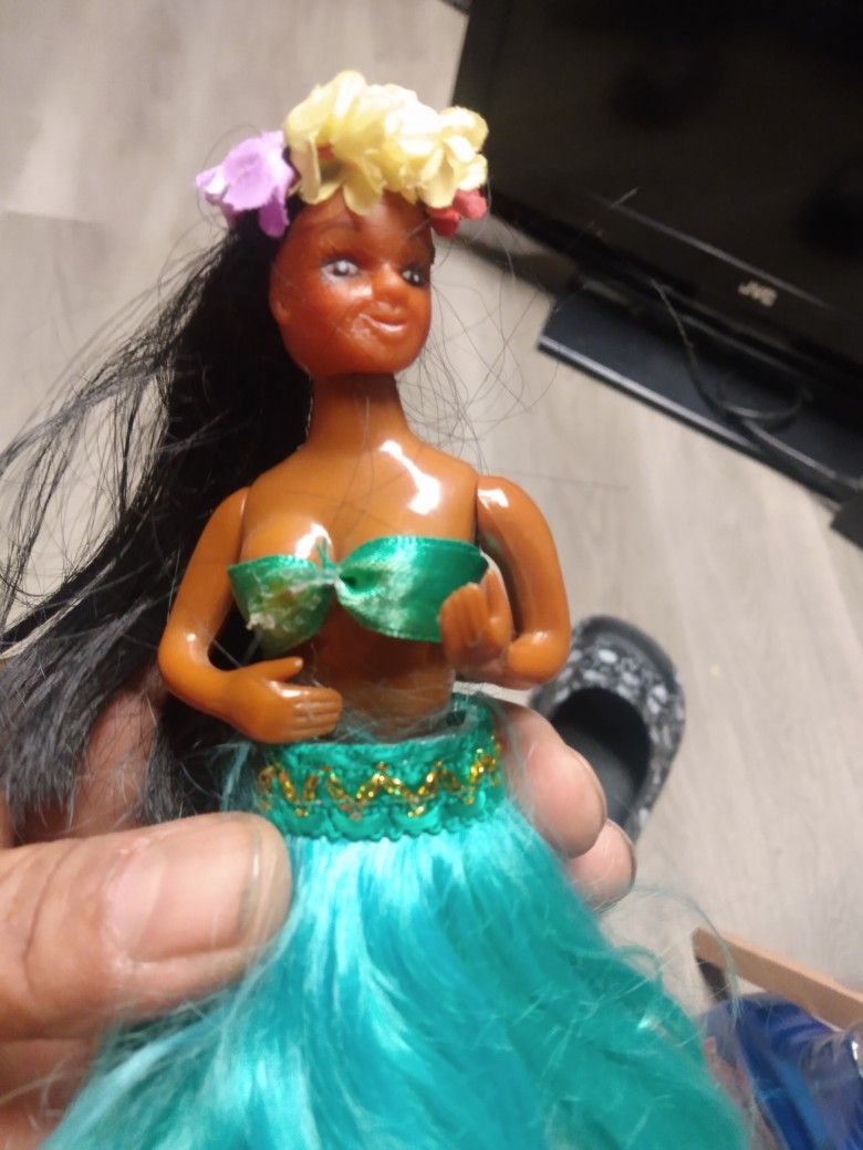 Vintage Dashboard Hula Doll