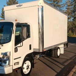 2023 Isuzu NPR Box Truck