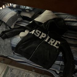 Aspire Zip Up