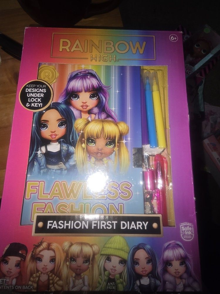 ποΈ RAINBOW HIGH DIARY