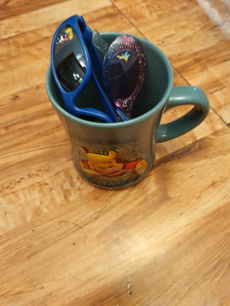 Winnie The Pooh Glass Cup for Sale in Long Beach, CA - OfferUp