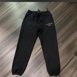Essentials pants *LOCAL MEET UP ONLY*