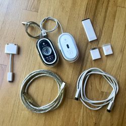  Apple Accessories