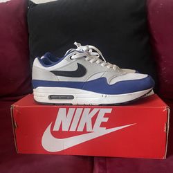 Nike Air Max Size 10