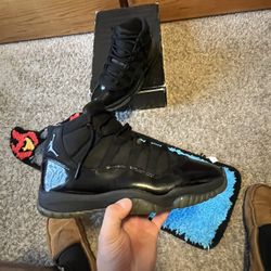 AJ 11 Cap And Gown