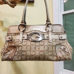 Cream Colored Guess Handbag