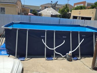 SUNRIO SWIMMING POOL SIZE 18 FT X 9 FT X52 IN