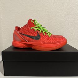 Nike Kobe Reverse Grinch Size 8.5