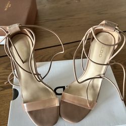 Onardinia high heel sandals Aldo Size 7.5.