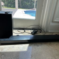 Samsung Soundbar With Subwoofer Excellent Condition 