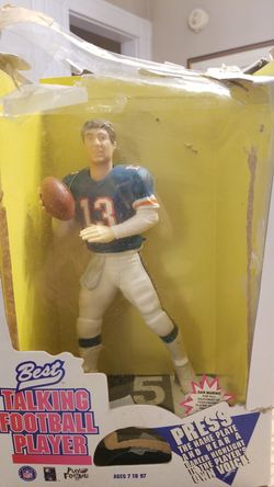 Dan marino talking football player