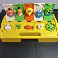 Playskool Sesame Street Poppin' Pals toy