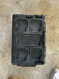 Milwaukee Packout M18 Light/Charger