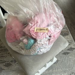 Preemie/ Newborn