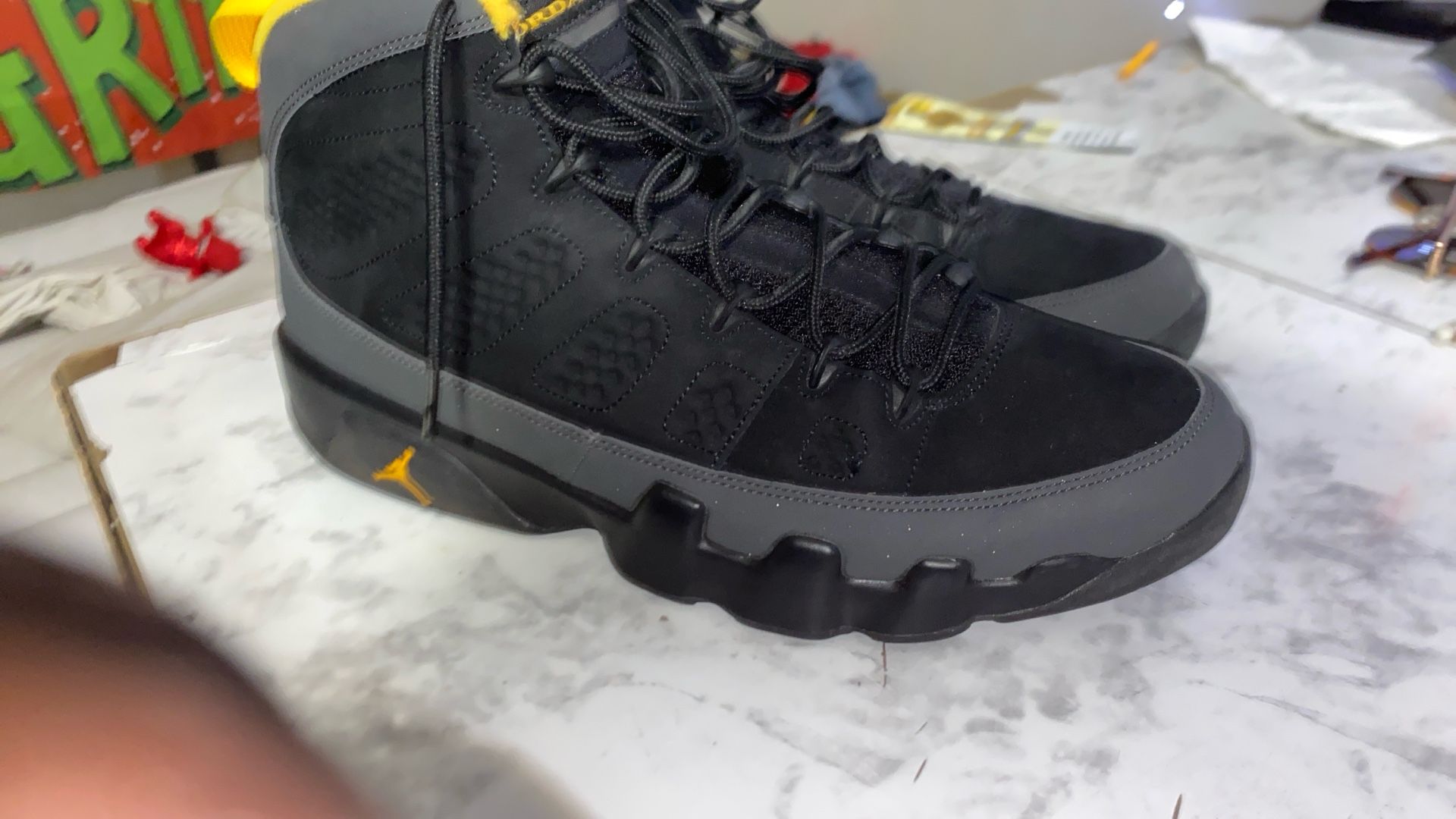 Jordan 9 Retro Dark Charcoal University Gold Size13