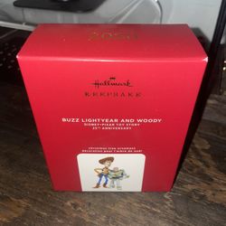 Hallmark Keepsake Disney “Buzz Lightyear and Woody” Edition. Disney-Pixar Toy Story 25th Anniversary