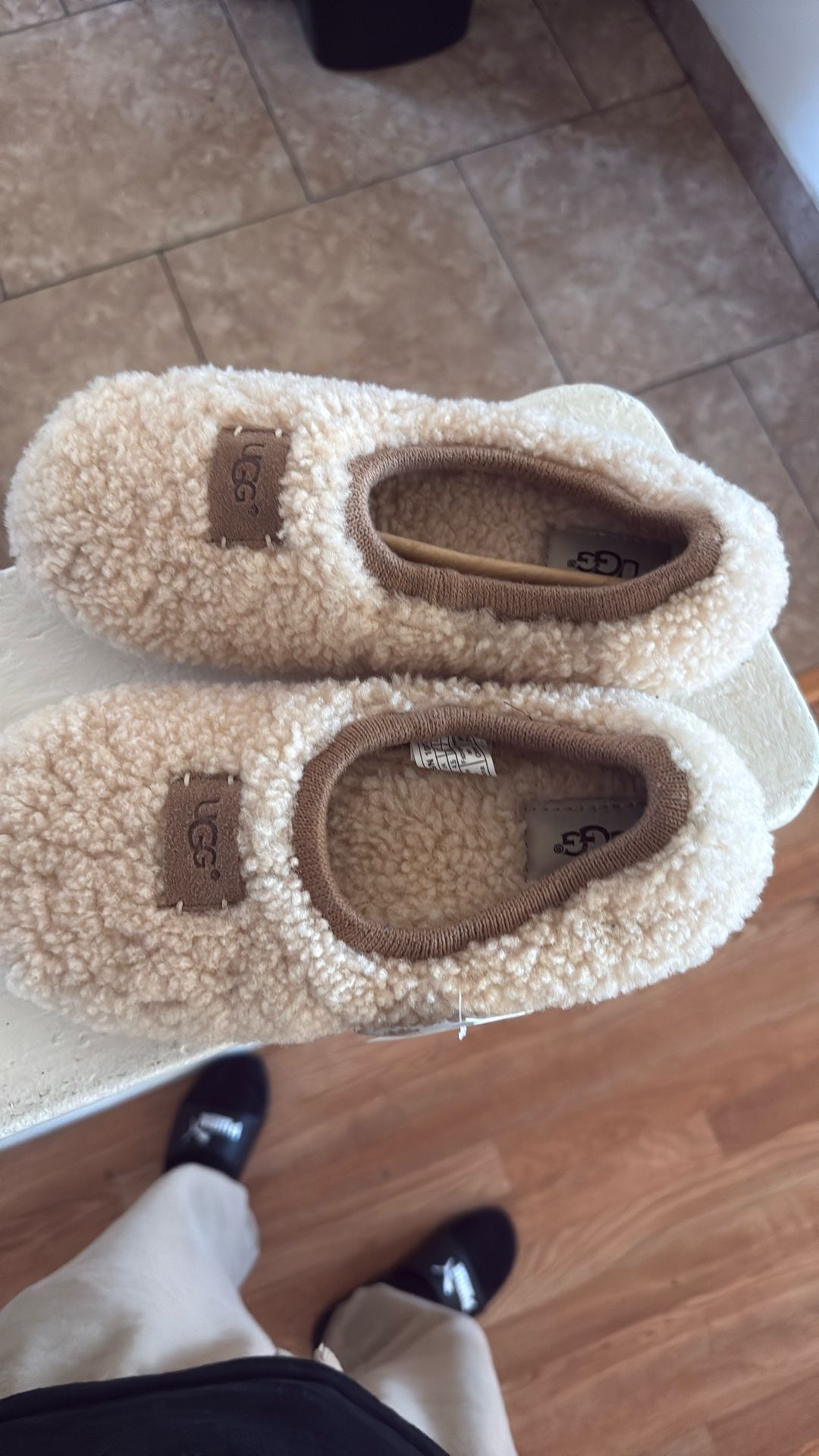 UGG Slippers 