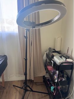 Ring light
