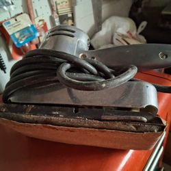 Black & Decker Sander.