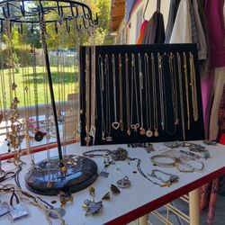 Jewelry: EVERYTHING $1 each READ DESCRIPTION 