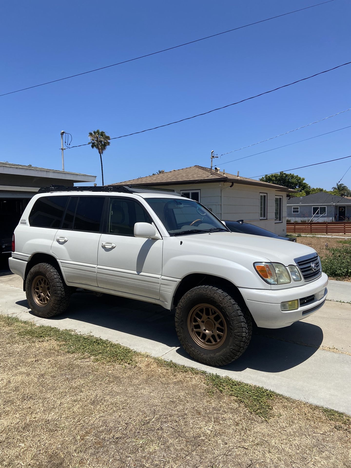 2004 Lexus LX 470