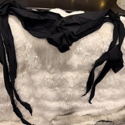 Curve-Enhancing Black Bikini Bottom (One Size Fits All)