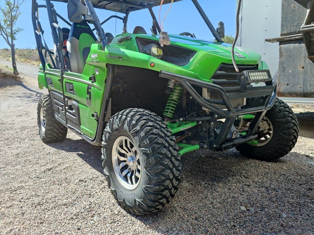 2014 kawasaki Teryx4