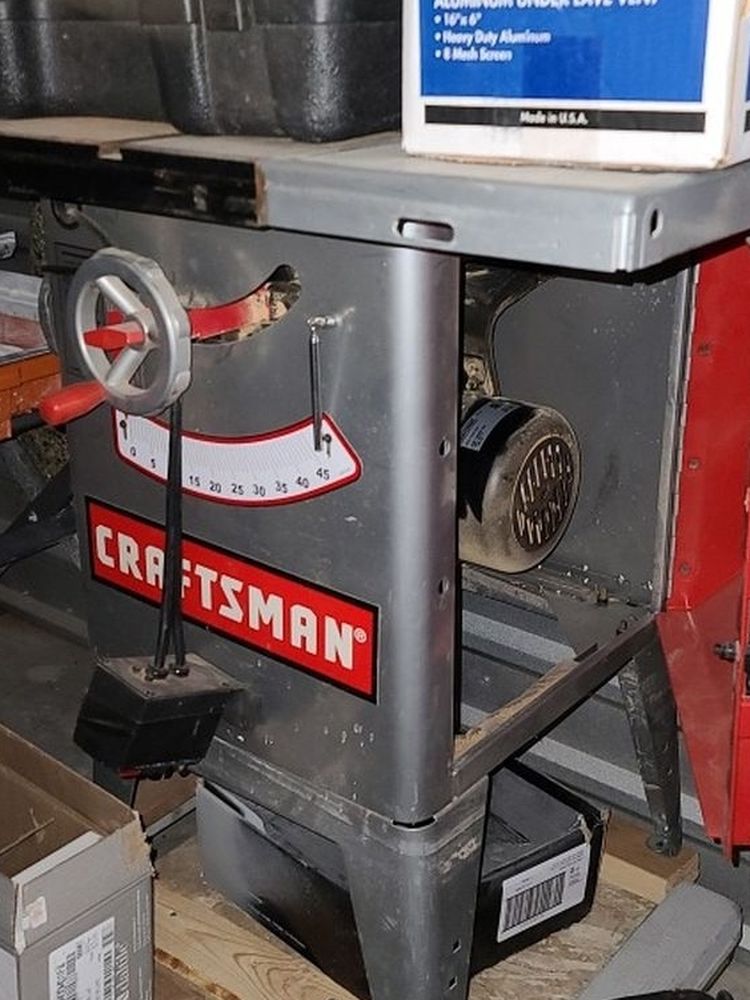 Large 10" Table Saw, 1 And 1/2 HP Motor