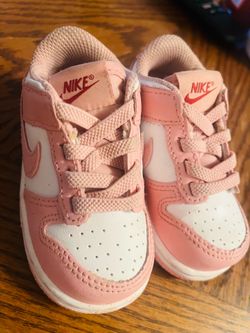 Pink Nike Dunk Low 7C