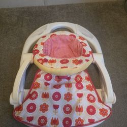 Sit Me Up Seat 