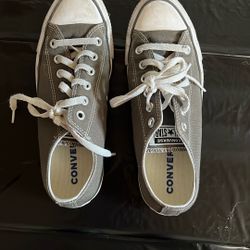 All star Converse Boys 6.5