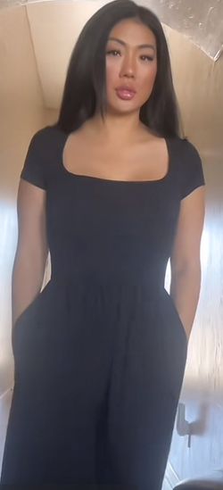 Small Stretchy Ribbed Soft Knit Jumpsuit New  5/6 Has Pockets