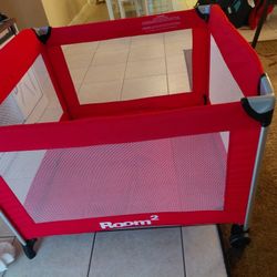 Like New Joovy Room For 2 Pack n Play 
