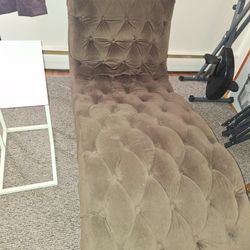 Chaise chair excellent condition moving no room best offer takes it asking 50