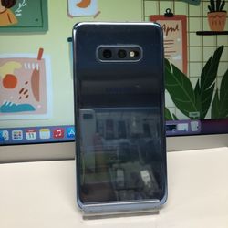 Samsung galaxy s10e 128Gb unlocked , sold with store warranty 
