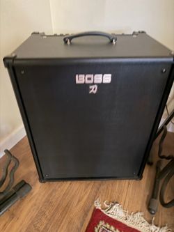 Boss Katana 210 bass amp