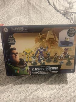 Buzz Lightyear Story Figure Playset
