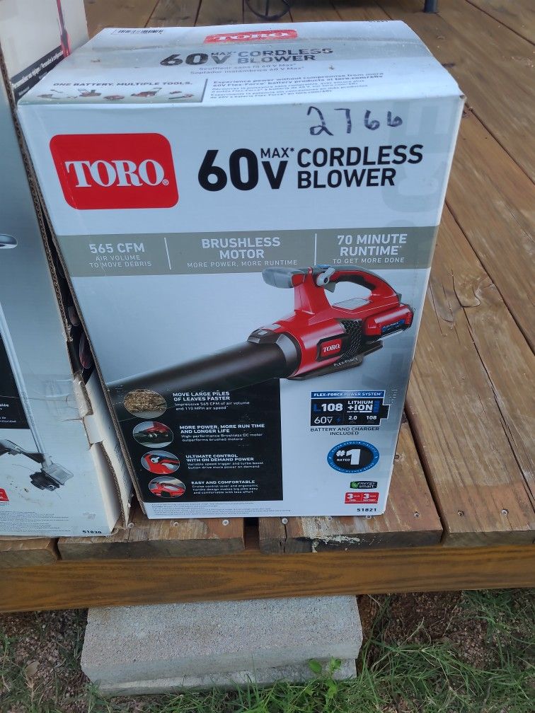 Toro 60V Blower, Battery, Charger, Weed Wacker, Battery, Charger