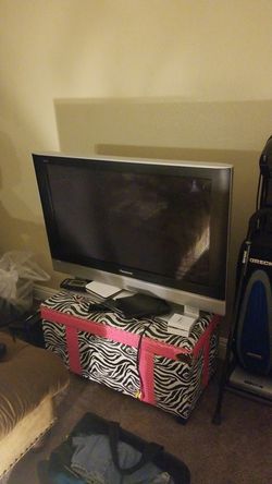 Panasonic flat screen TV 42inc