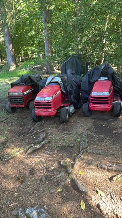 Honda Tractors Grass Cutting