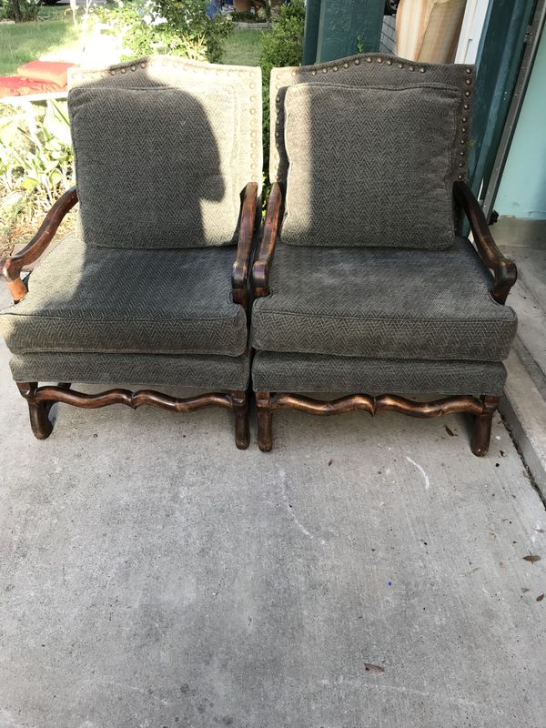 Two Comfy Chairs Furniture In Austin Tx Offerup